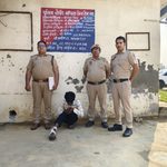 रोहतक में दुकान चोरी करने वाला आरोपी गिरफ्तार, पूछताछ में बाइक चोरी की वारदात भी कबूली; चोरी का सामान और मोटरसाइकिल बरामद